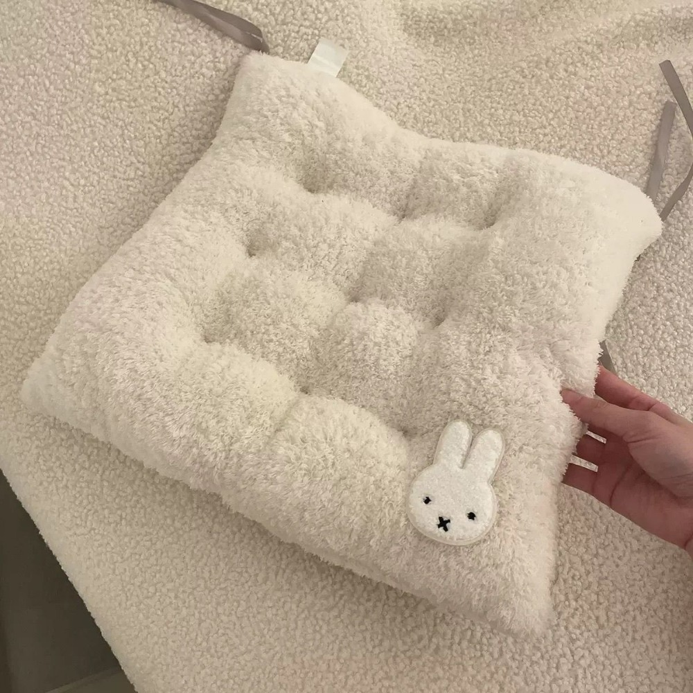 Miffy Rabbit Thickened Seat Cu - đánh giá và giá Office Furniture Heaven